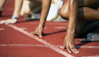 开云体育中国-后腰长距离推进能力是否决定比赛破局可能性，后腰对球队的重要性