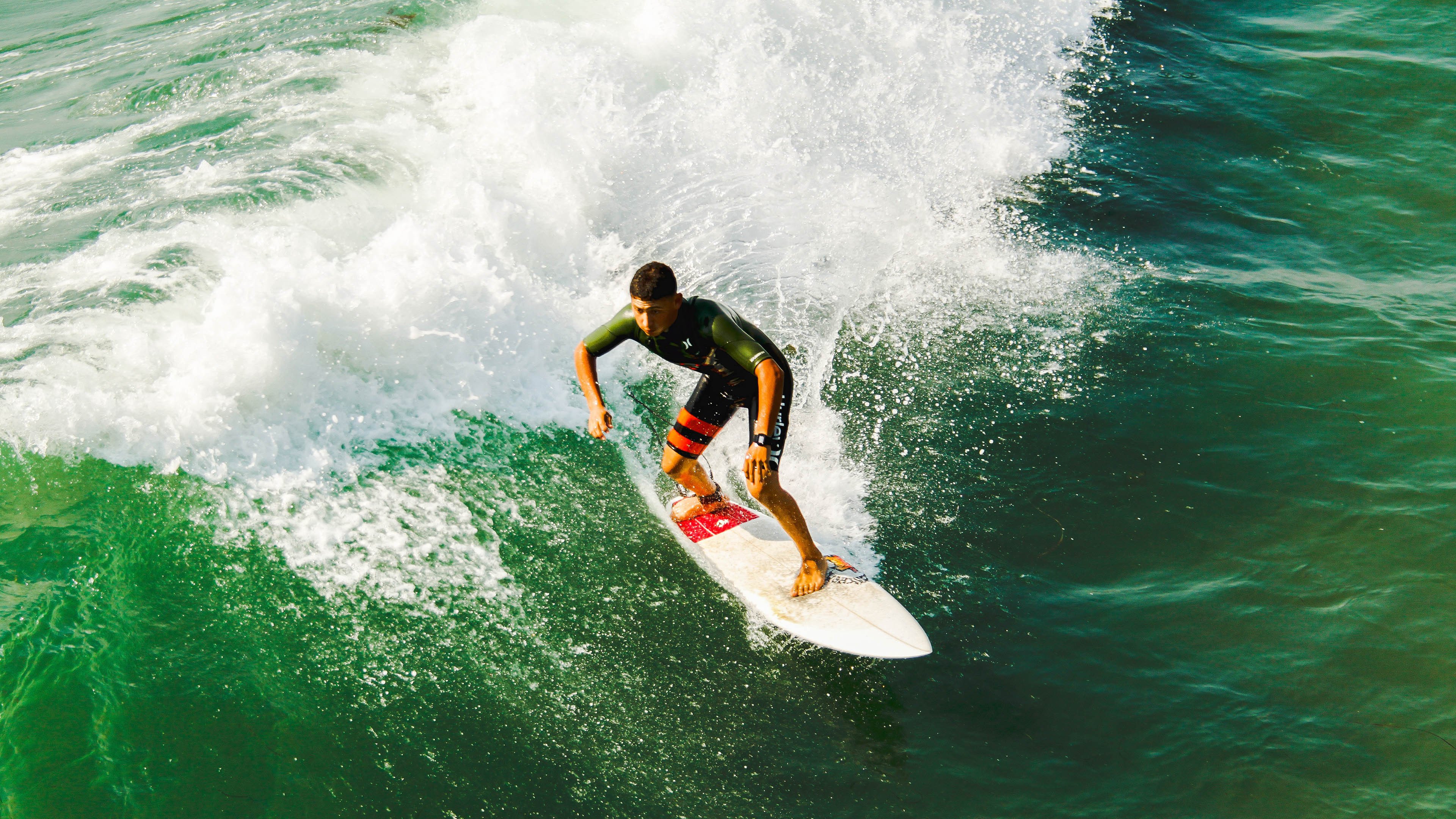 外援政策频繁调整引发不确定性，外援规划政策